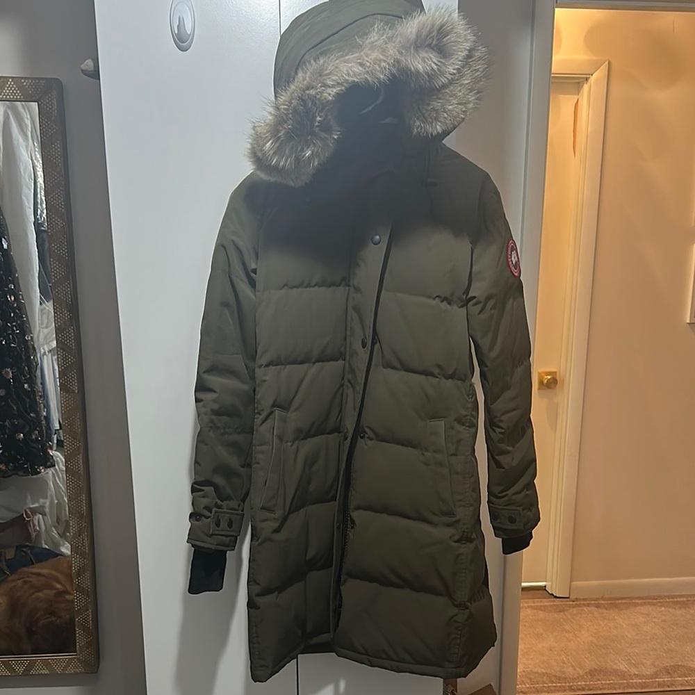 Canada Goose shelburne Green Puffer Coat with Fur Hood